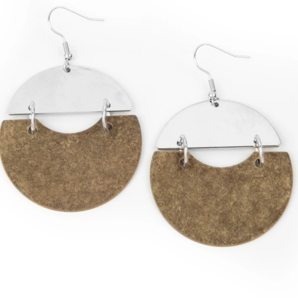 WATCHING THE SUNRISE BRASS EARRINGS